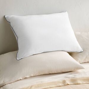 Casaluna - Standard/Queen Firm Premium Cooling Pillow - Casal White
